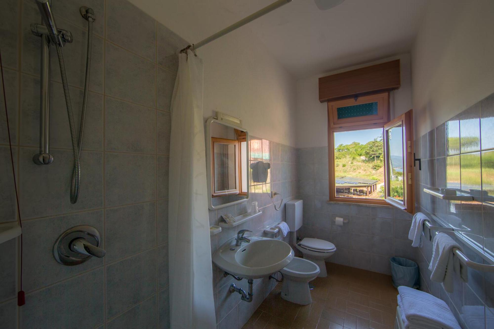 Hotel La Feluca Портоферрайо Экстерьер фото
